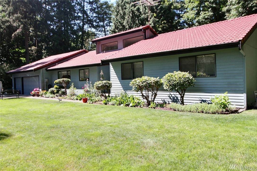 13313 18th Ave - Photo 1
