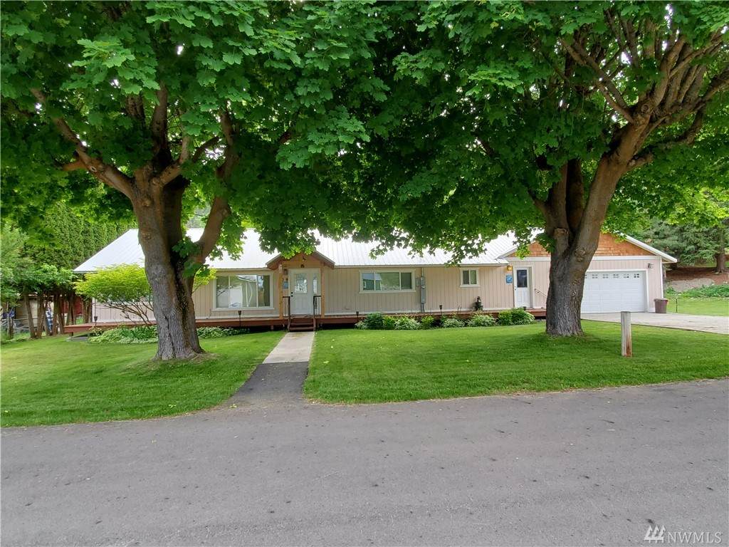 109 Esther Ave - Photo 1