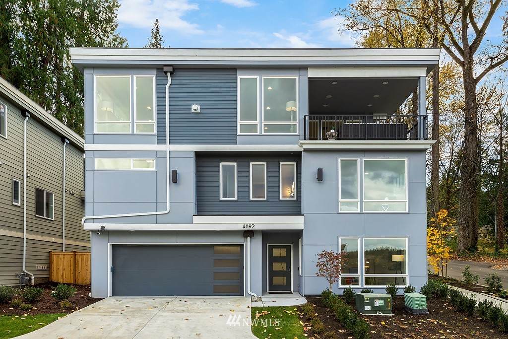 4892 194th Avenue - Photo 1
