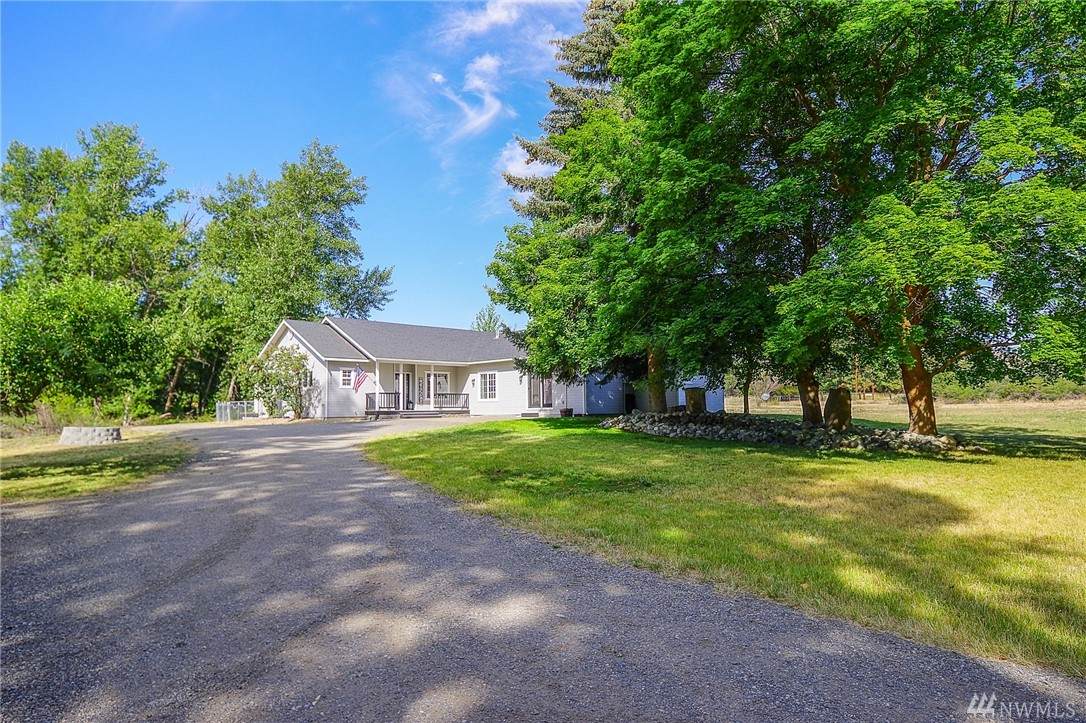 6730 Manastash Rd - Photo 1