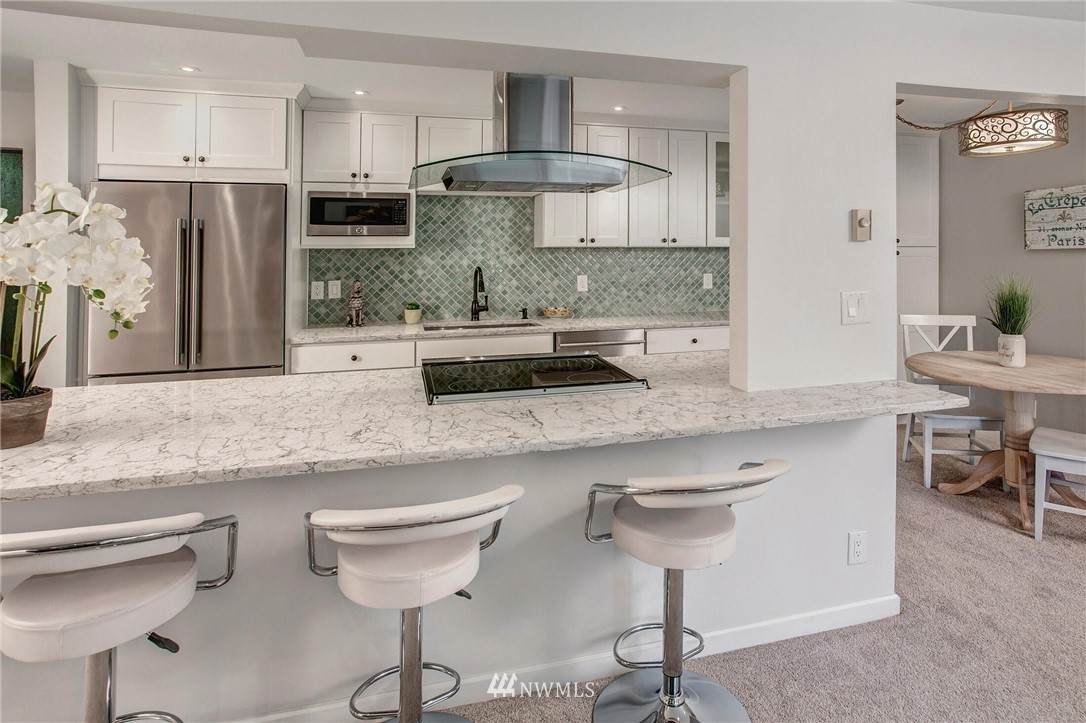 3239 80th Ave Se - Photo 1