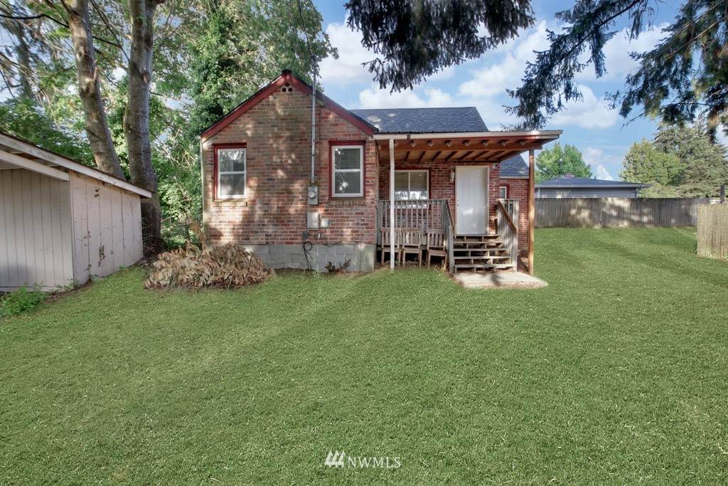9241 G Street - Photo 1