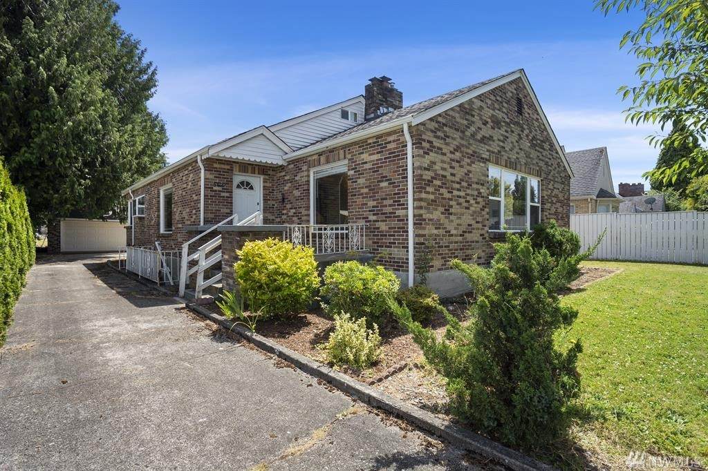 5627 Pacific Avenue - Photo 1