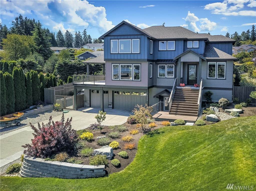 256 Bella Bella Drive - Photo 1