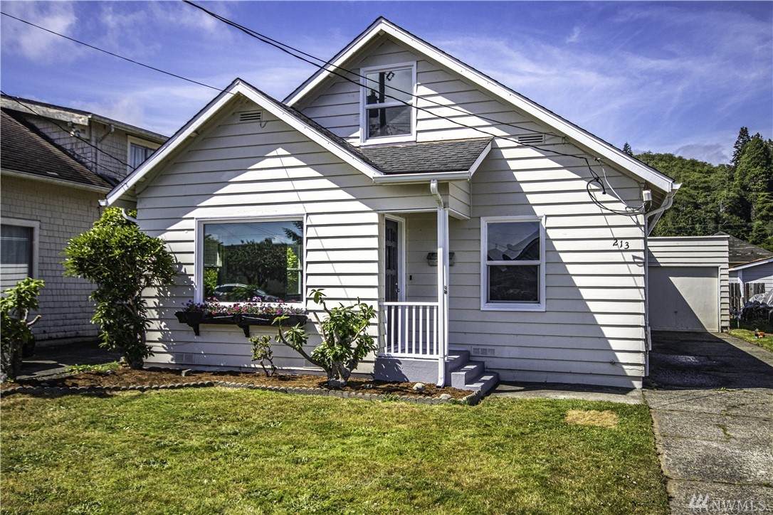 213 Karr Ave - Photo 1