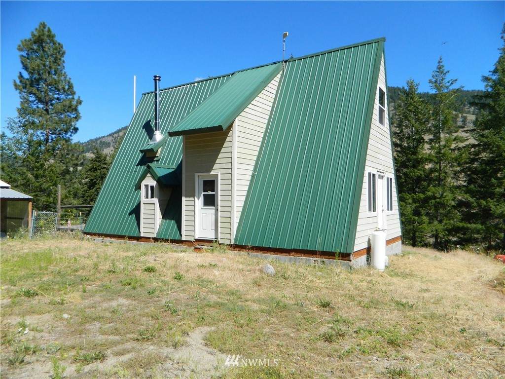 25 Gold Hill Road - Photo 1