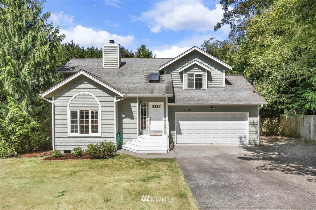 7926 Beachwood Avenue - Photo 1