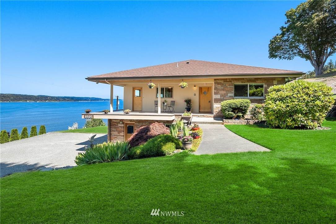 8505 Naketa Beach Road - Photo 1