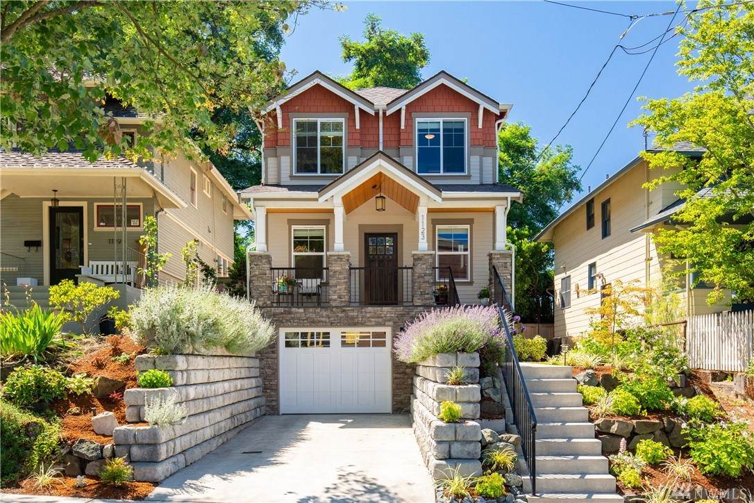 1123 32nd Ave - Photo 1