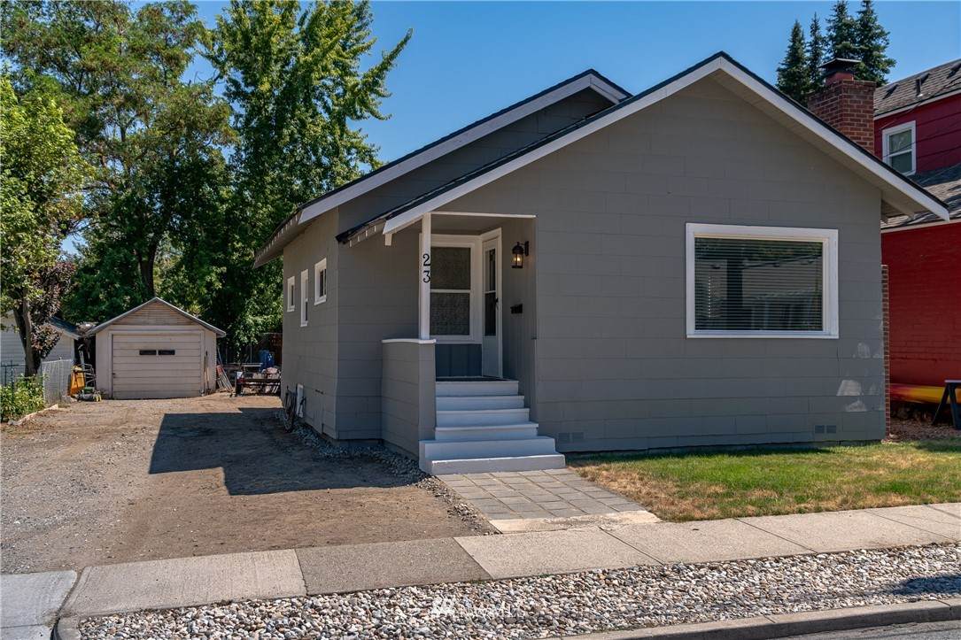 23 Garfield Avenue - Photo 1