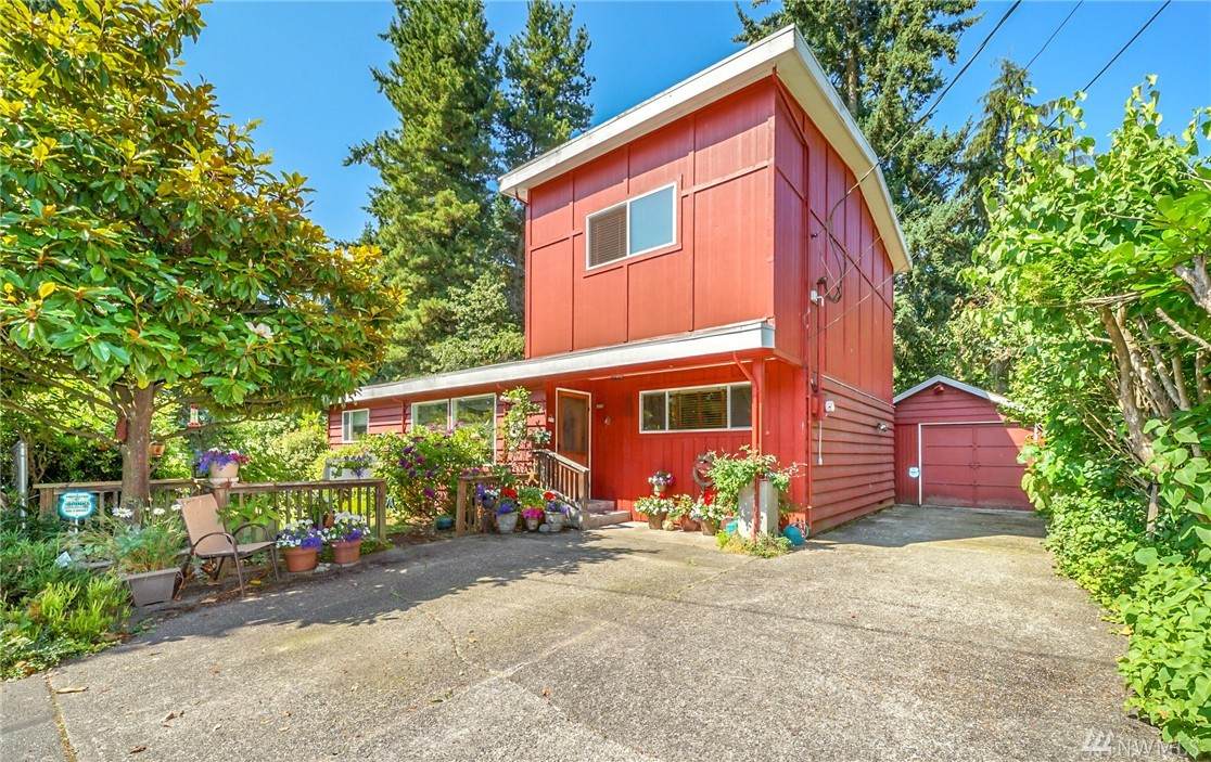 1725 175 Street - Photo 1