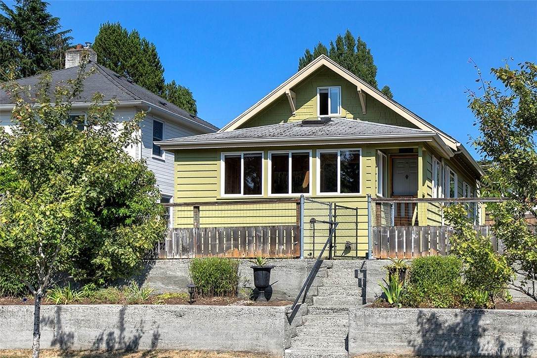 3032 48th Ave - Photo 1