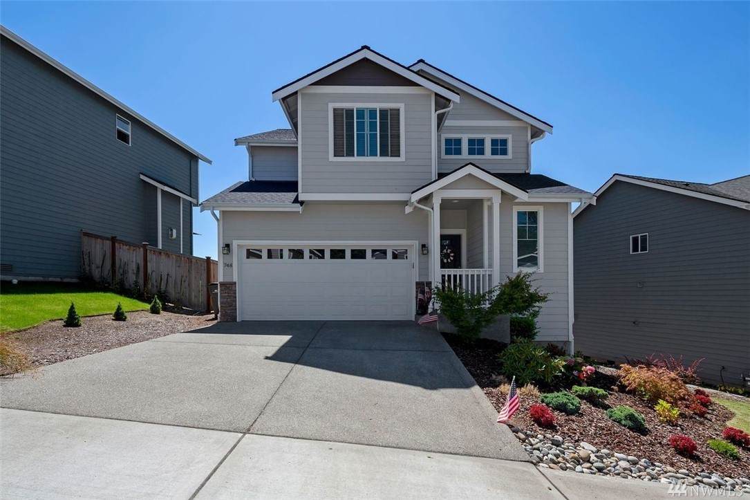 748 Freedom Ct - Photo 1
