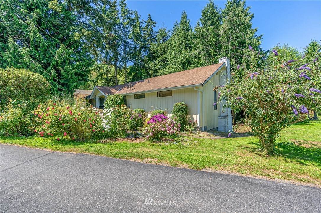 929 Blackburn Road - Photo 1