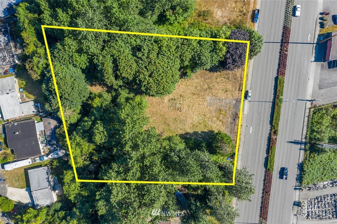 26607 Pacific Highway - Photo 1