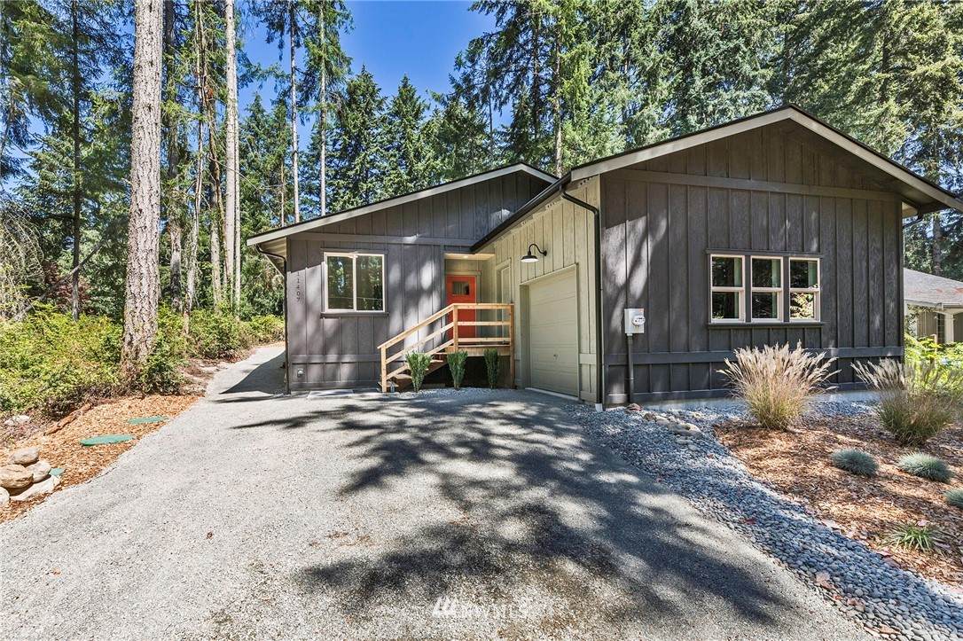 11407 Country Club Drive - Photo 1