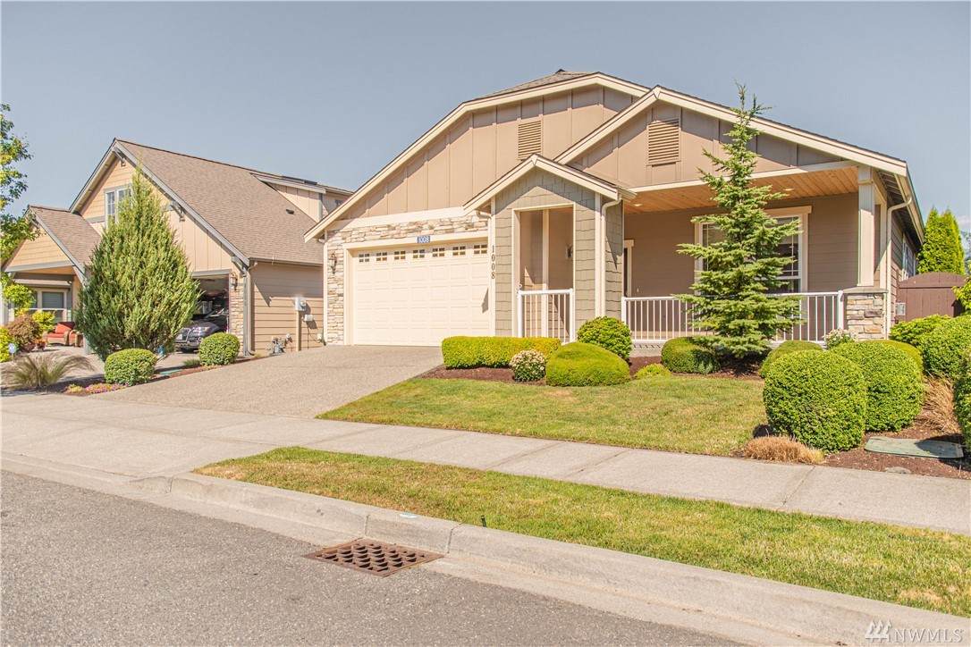 1008 Chestnut Loop - Photo 1