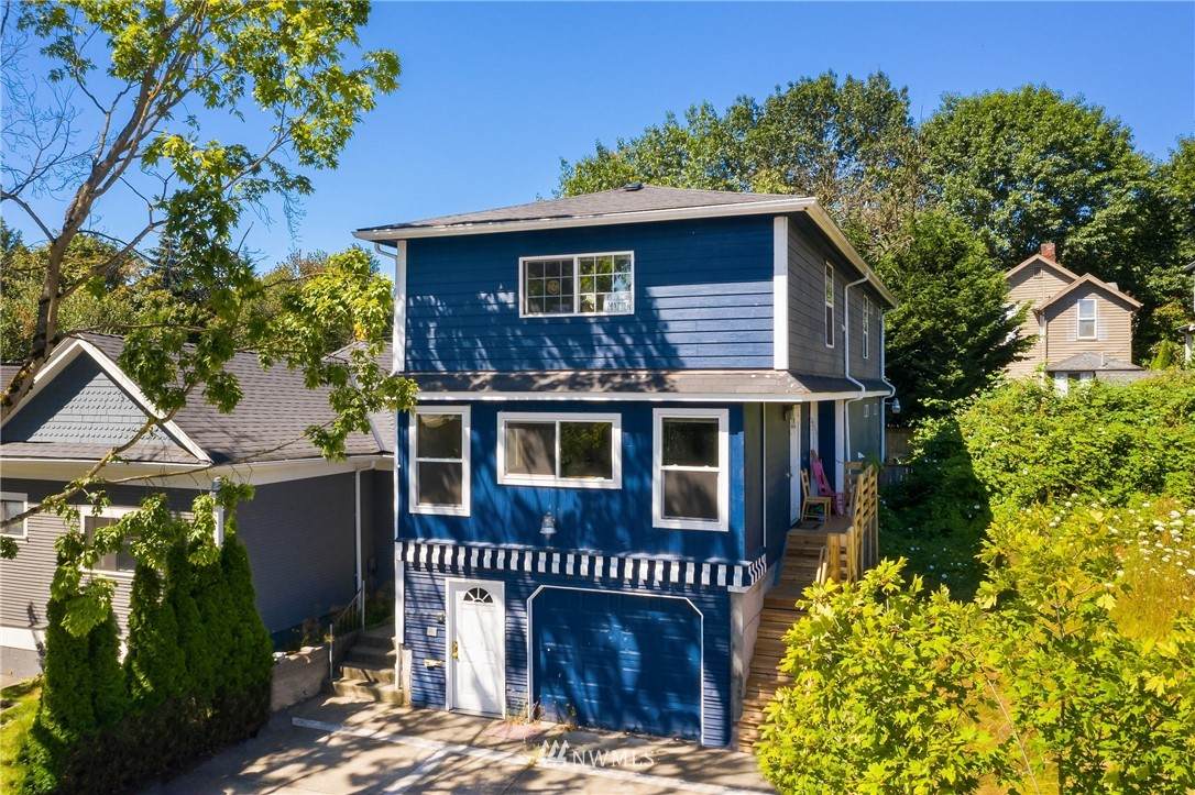 717 23rd Avenue - Photo 1