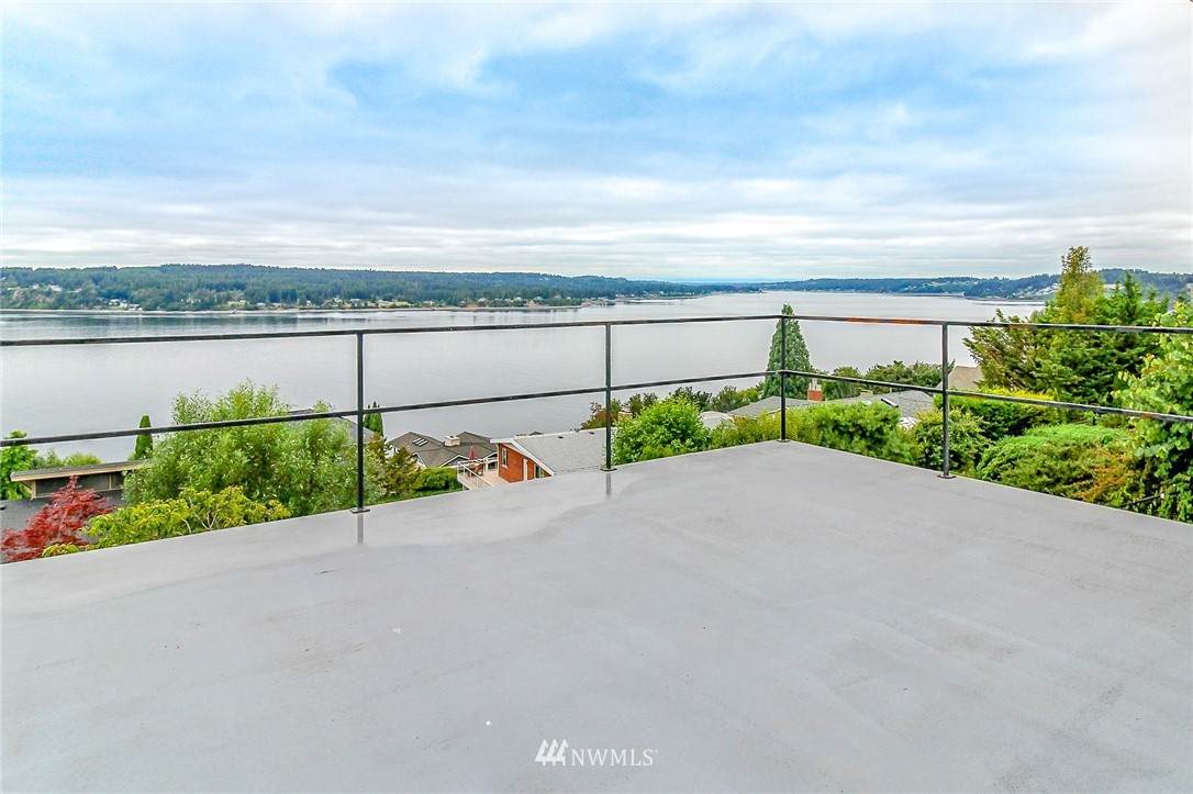 3536 Olympic Blvd. W. - Photo 1