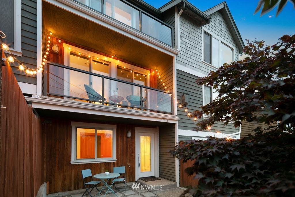 4435 44th Avenue - Photo 1