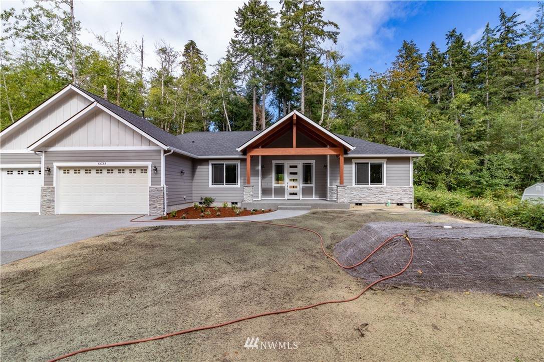 6635 Cooper Point Road - Photo 1