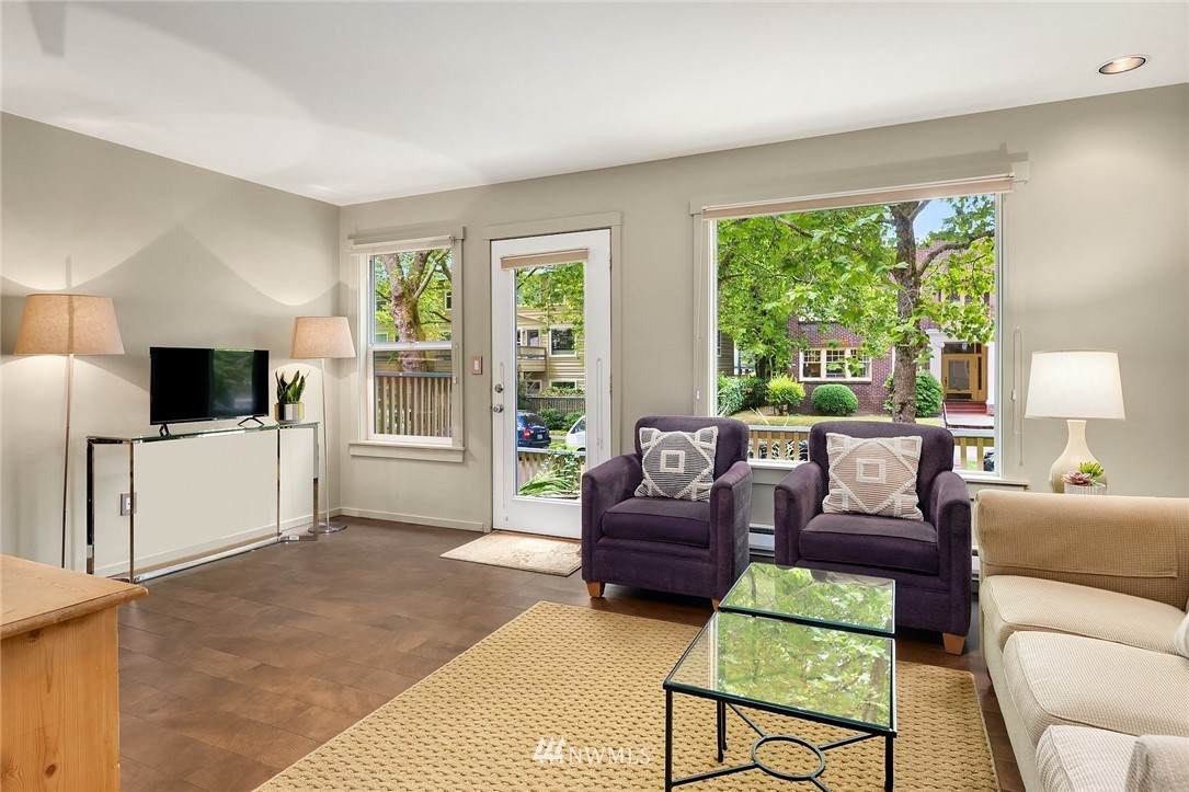 1718 16th Avenue - Photo 1