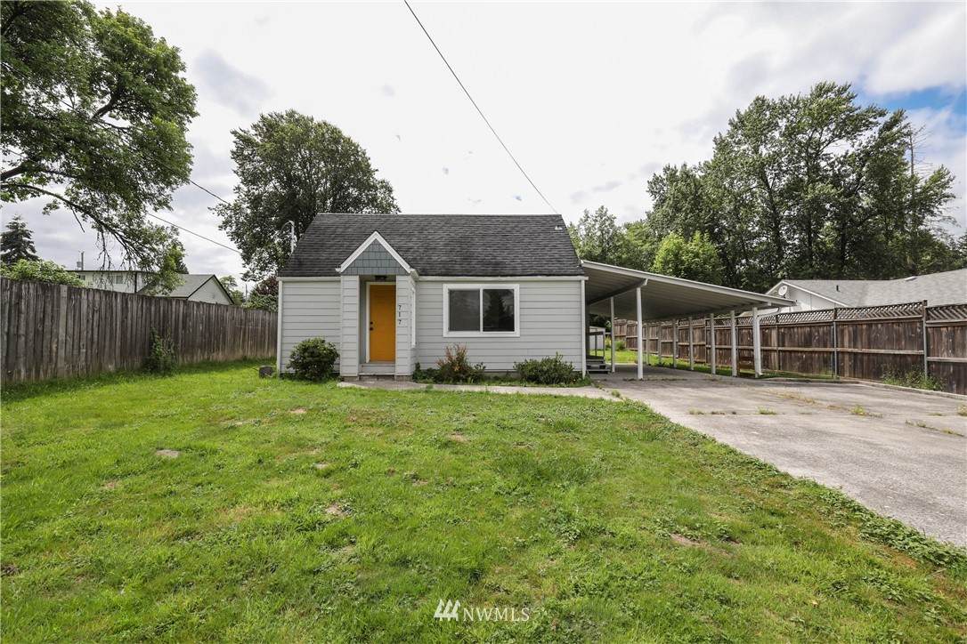 717 Nevada Drive - Photo 1