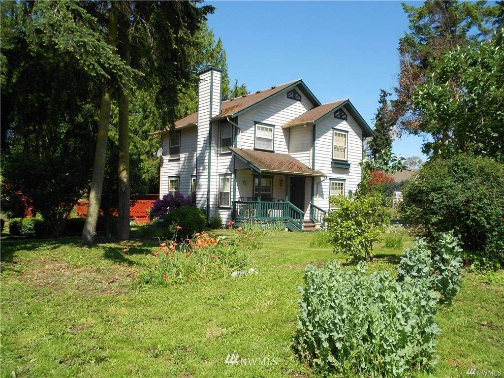 933 Thomas Street - Photo 1