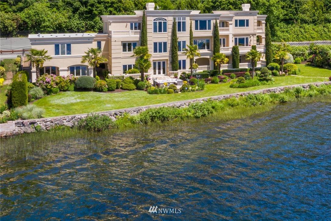 3867 Lake Sammamish Parkway - Photo 1