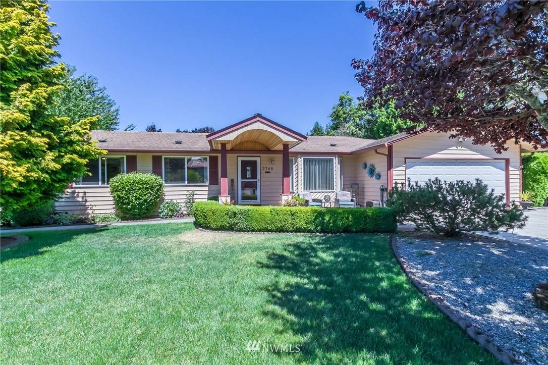 2746 341st Street - Photo 1