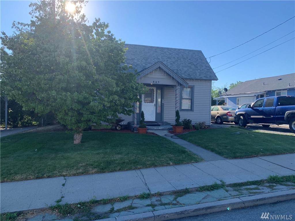 805 Methow St - Photo 1