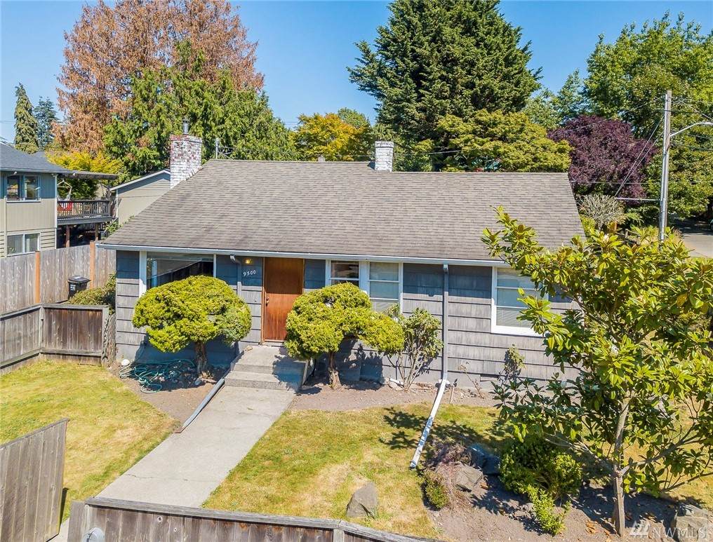 Densmore Avenue - Photo 1