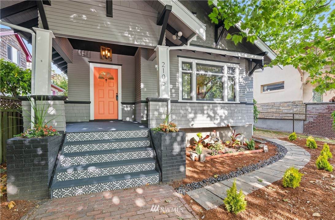 2105 Fife St - Photo 1