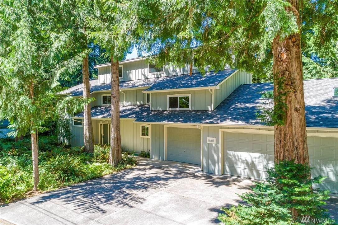140 Riverview Drive - Photo 1