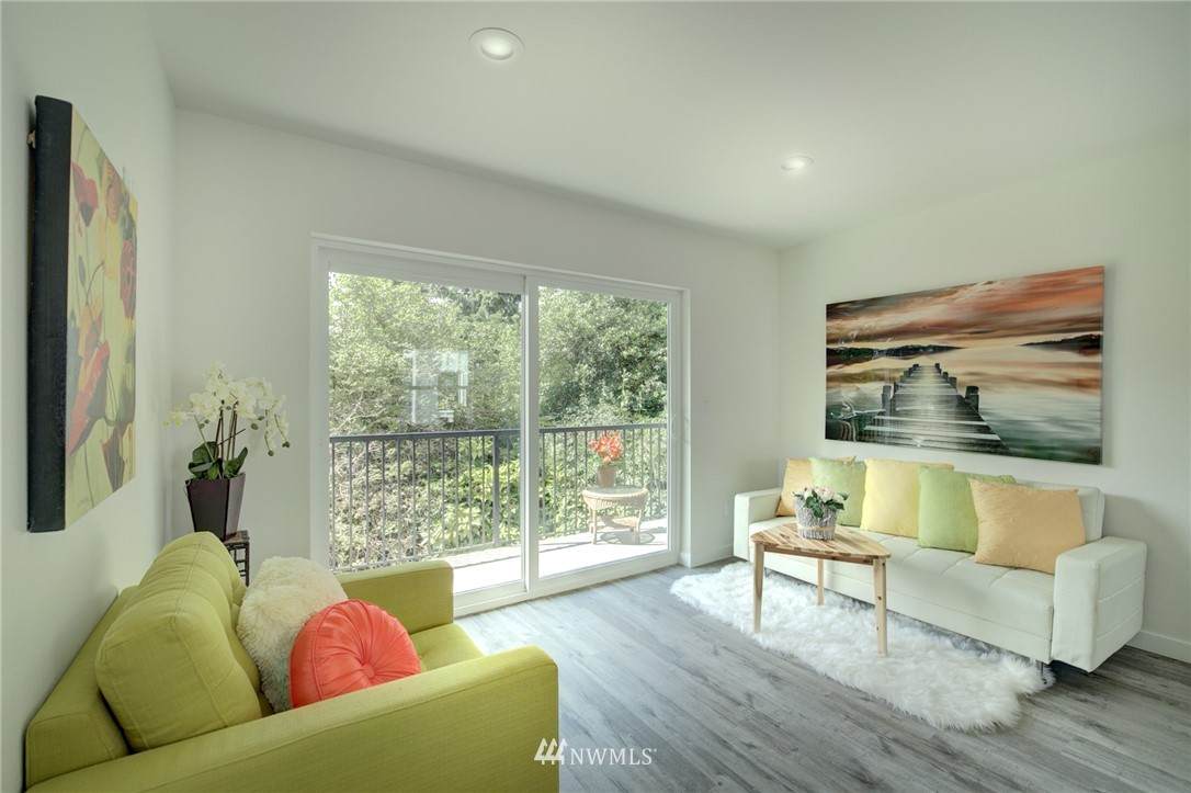 10725 19th Avenue - Photo 1