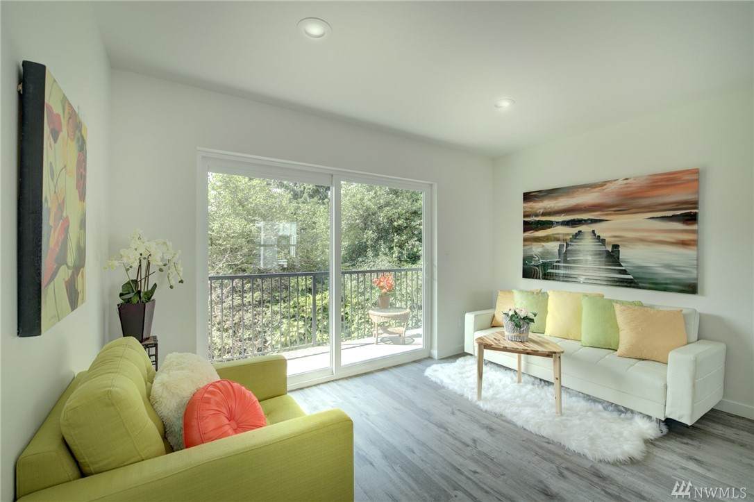 10725 19th Avenue - Photo 1