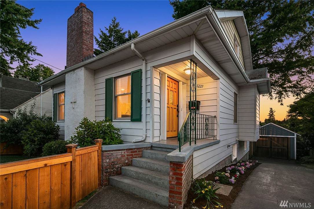 6229 28th Avenue - Photo 1