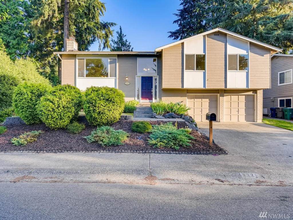 3321 327th Street - Photo 1
