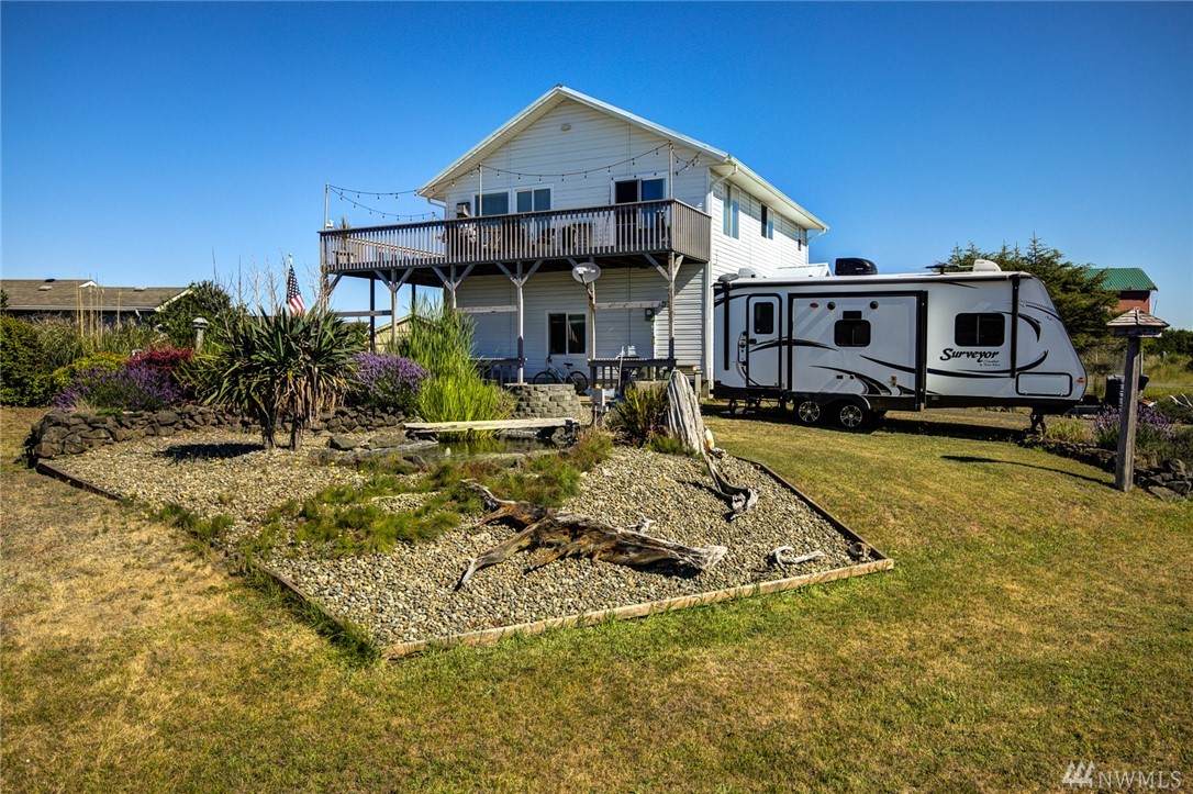1087 Crestshire Loop - Photo 1