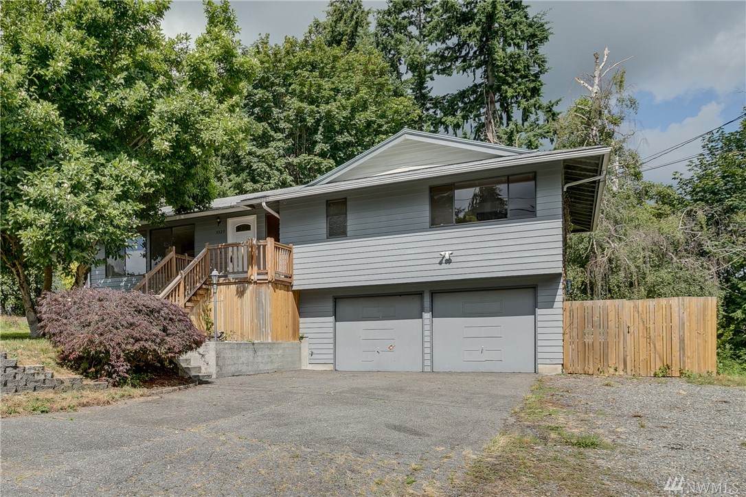 3325 Gorin Drive - Photo 1