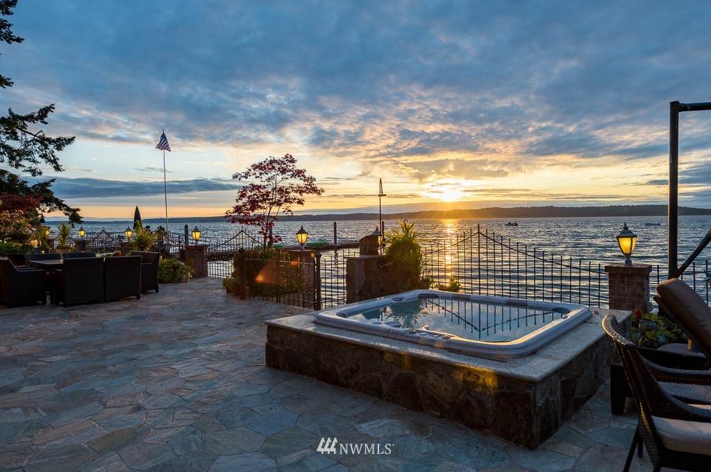 136 292nd Street - Photo 1