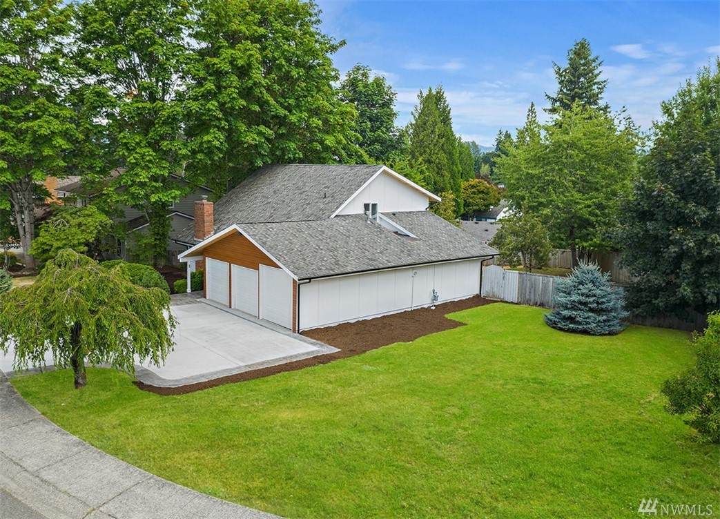 16306 143rd Ave - Photo 1