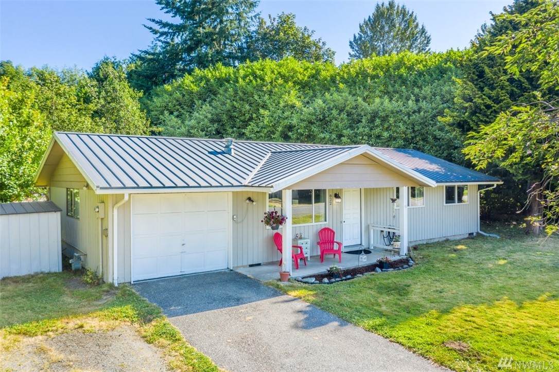 822 Lucas Drive - Photo 1
