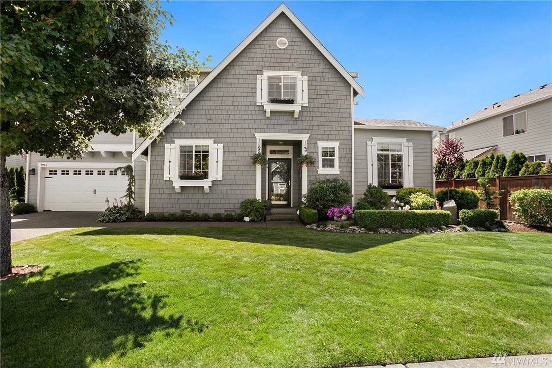 1913 21st Street - Photo 1