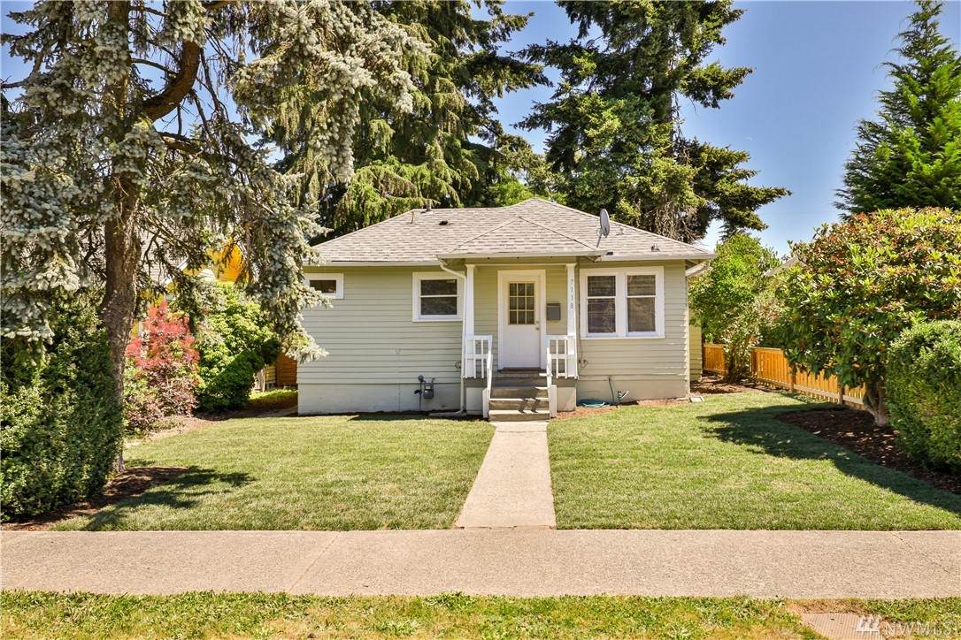 7118 32nd Ave - Photo 1
