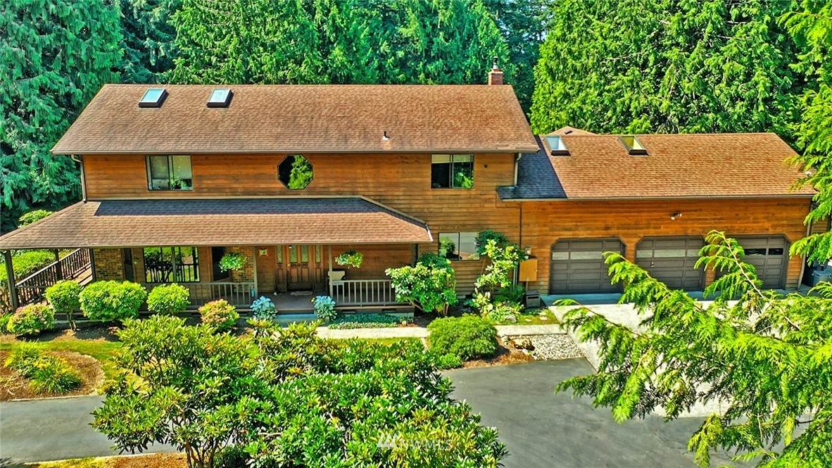 16424 Lake Goodwin Road - Photo 1