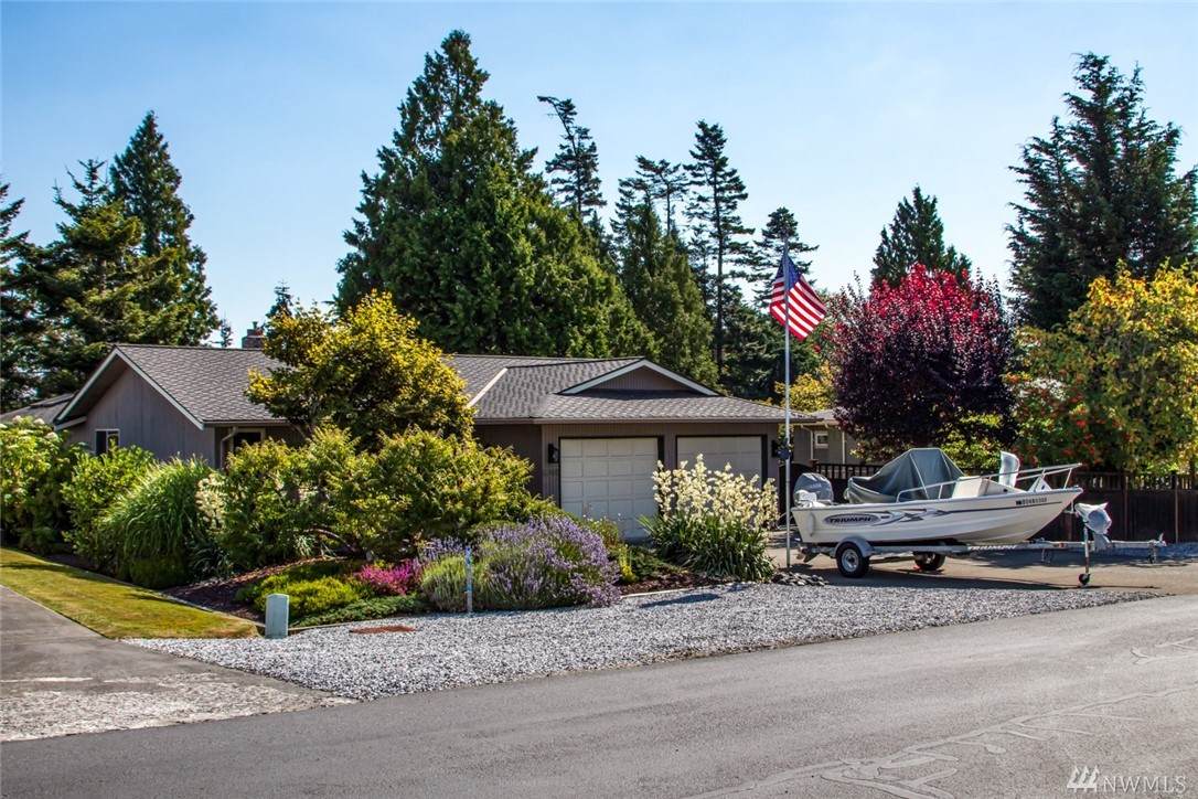 8094 Skeena Way - Photo 1