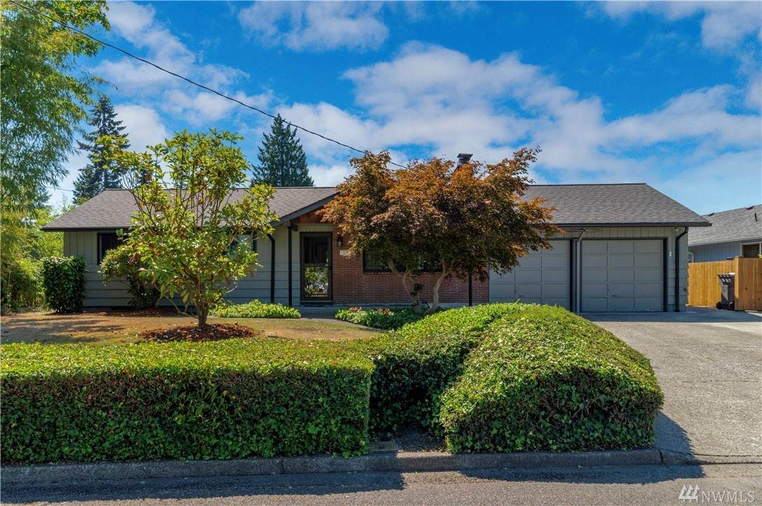 2530 24th Street - Photo 1