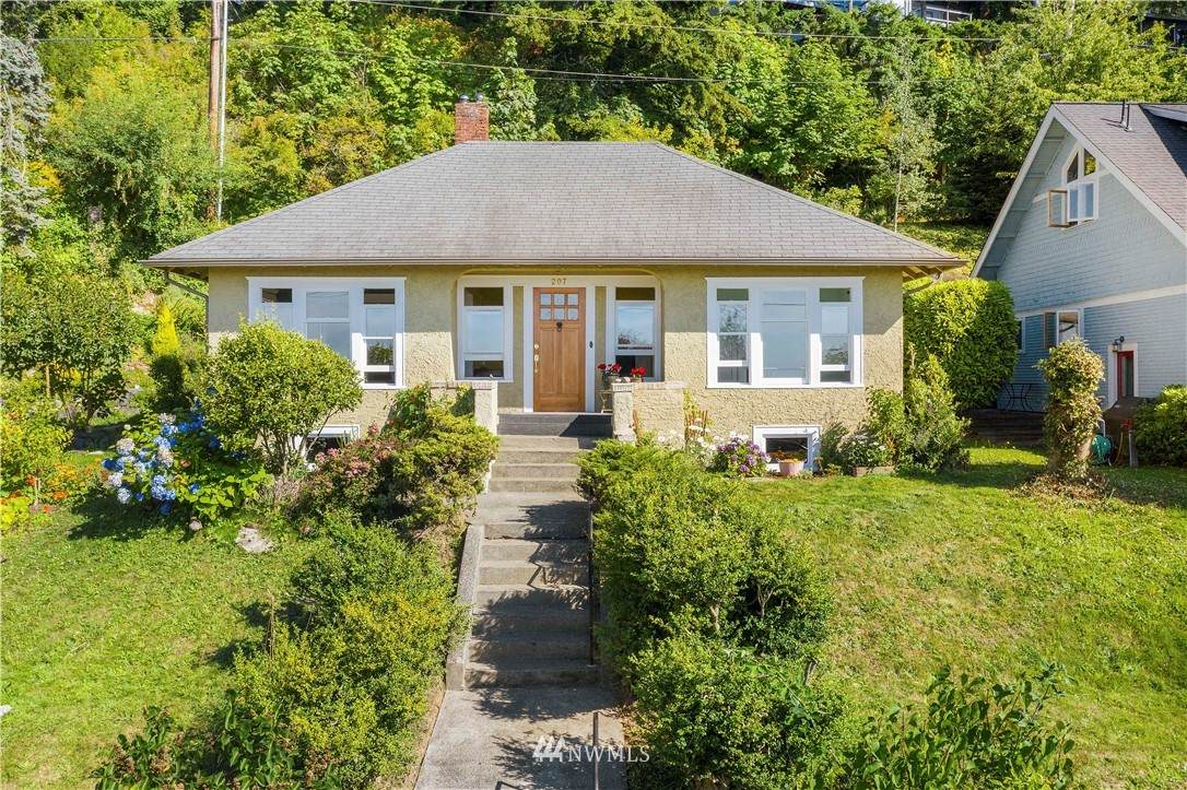 207 Garden Street - Photo 1
