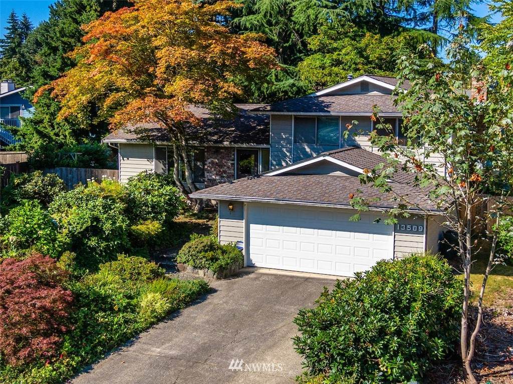 13509 131st Avenue - Photo 1
